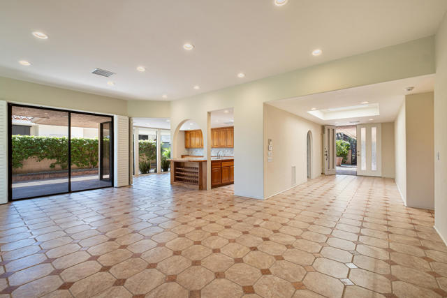 70 Columbia Drive, Rancho Mirage, CA 92270