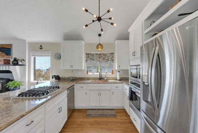 Image 14 of 63 For 61 Ocean Street