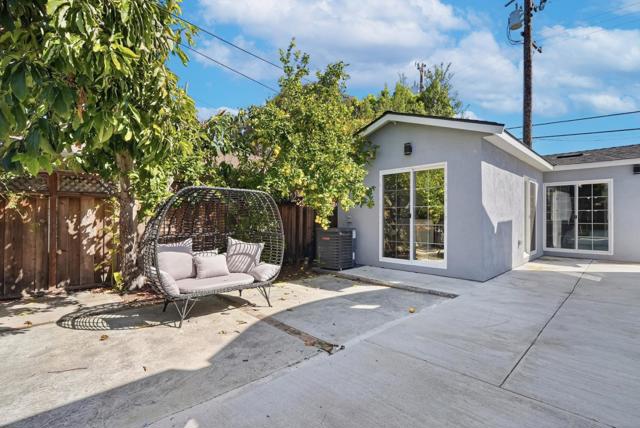 1508 W Hedding Street, San Jose CA: https://media.crmls.org/mediaz/d6f87e60-ec47-40dd-8cc5-3404afbe994d.jpg