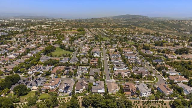 Detail Gallery Image 66 of 73 For 6257 Alverton, Carlsbad,  CA 92009 - 5 Beds | 4/1 Baths