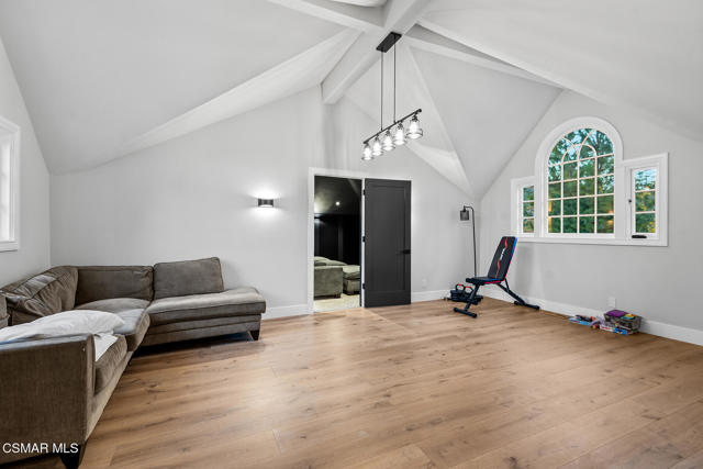 28845 Countryside Drive, Agoura Hills CA: https://media.crmls.org/mediaz/d6fa6353-d3e1-4748-b96b-930eb2ddf30c.jpg