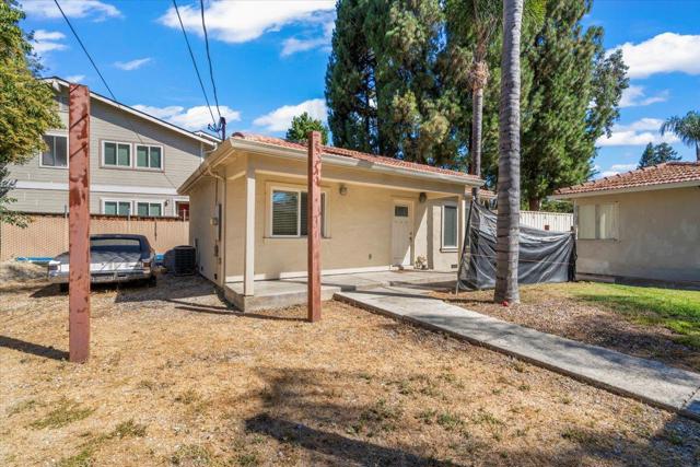 1151 Spencer Avenue, San Jose CA: https://media.crmls.org/mediaz/d6fd51a0-dab7-4149-ab83-c607f74c3de5.jpg