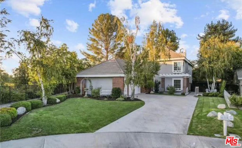 26068 Charonne Court