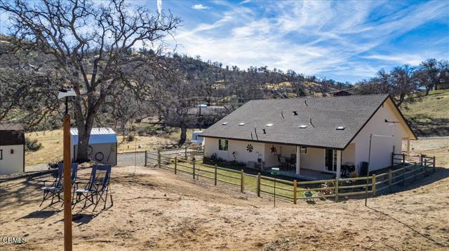 Detail Gallery Image 26 of 41 For 17600 Ascot Ct, Tehachapi,  CA 93561 - 3 Beds | 2 Baths
