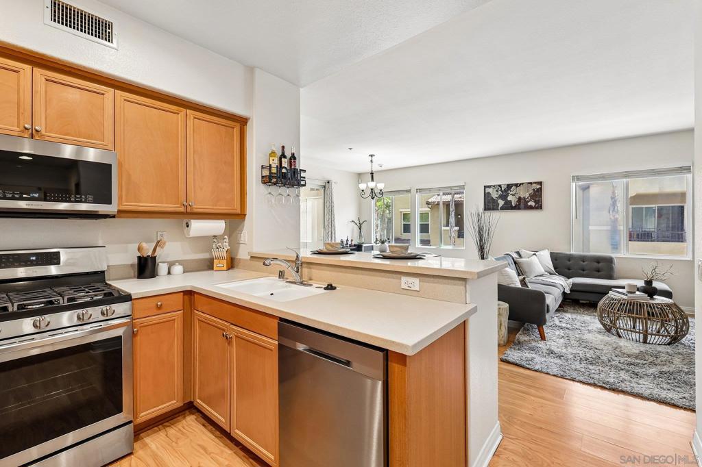 5444 Zeil Pl - photo 16