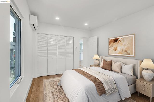 2906 Adeline St, Oakland CA: https://media.crmls.org/mediaz/d7025227-7fee-422b-a498-109bc2561d78.jpg