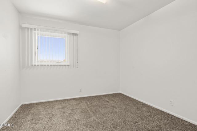 4226 Hitch Boulevard, Moorpark CA: https://media.crmls.org/mediaz/d702cefb-9d4b-4d2b-9e55-2a0f8b72a7fb.jpg