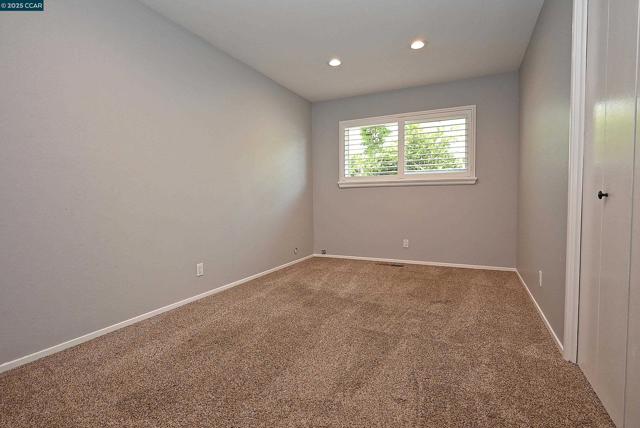 530 Hazel Street, Livermore CA: https://media.crmls.org/mediaz/d7036b99-f3a2-47cb-be85-c37a0df5b9cd.jpg
