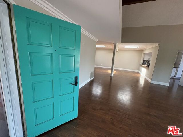 4732 Galicia Way, Oceanside CA: https://media.crmls.org/mediaz/d7037394-d6fe-471e-bdfe-f51319fdf6a1.jpg