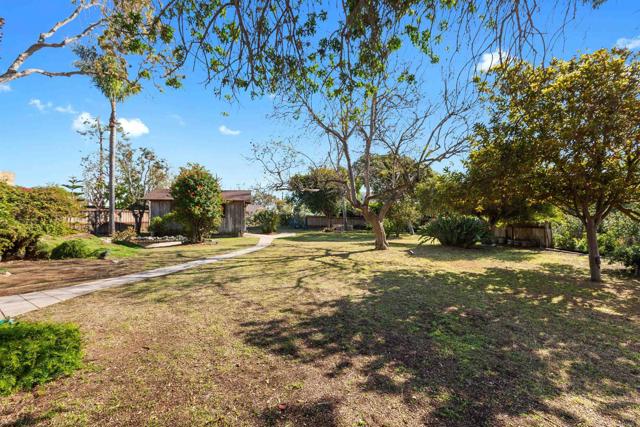 513 Canyon Drive, Solana Beach CA: https://media.crmls.org/mediaz/d706dab7-d280-46c2-80ac-a2b6e7d32c5d.jpg
