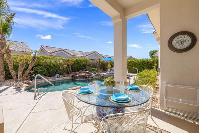 78197 Bonanza Drive, Palm Desert CA: https://media.crmls.org/mediaz/d707238b-a2aa-422b-8955-ca097564b554.jpg