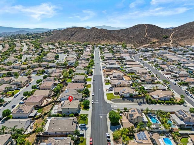 25231 Ridgemoor Road, Menifee CA: https://media.crmls.org/mediaz/d708e729-6603-4024-b1bb-99e66b2ef626.jpg