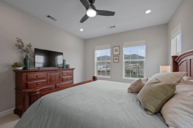 Detail Gallery Image 33 of 55 For 21541 Trail Blazer Ln, Escondido,  CA 92029 - 3 Beds | 3/1 Baths