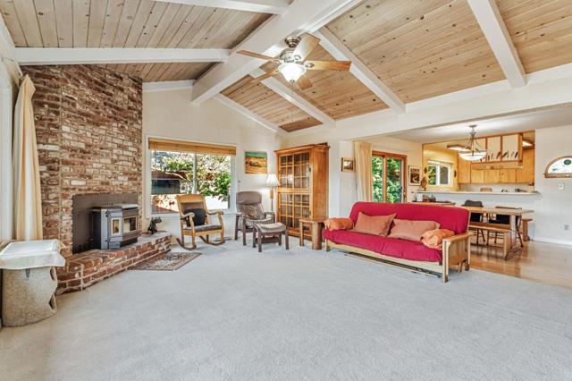 1020 Green Valley Road, Watsonville CA: https://media.crmls.org/mediaz/d70ad664-5c6a-4938-9d72-70a87a662c3f.jpg