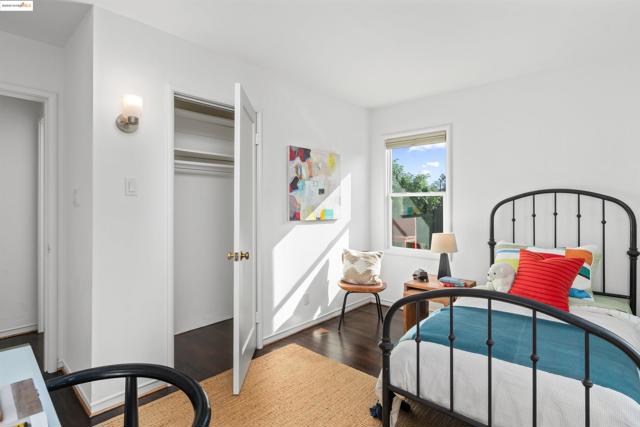 209 Behrens St, El Cerrito CA: https://media.crmls.org/mediaz/d70beb42-1ab5-41e6-a4b5-c9f5438286f2.jpg