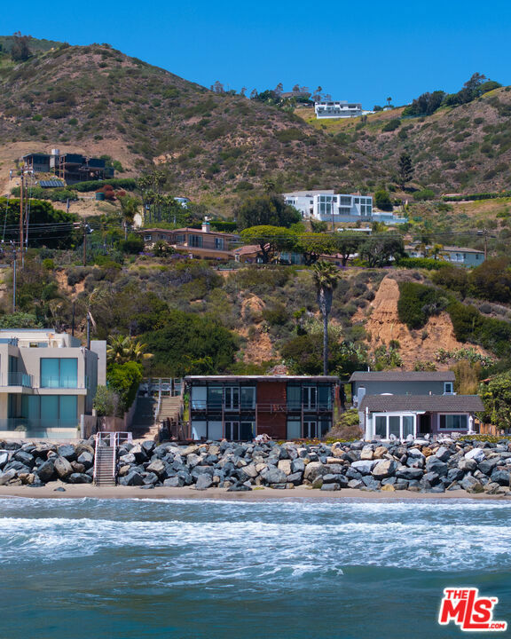Image 1 of 12 For 31340 Broad Beach Road