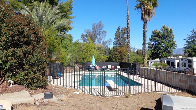 28560 Lilac Rd., Valley Center, California 92082, ,Multi-Family,For Sale,Lilac Rd.,240027088SD