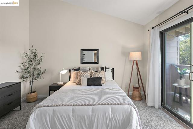 1130 Richmond ST, El Cerrito CA: https://media.crmls.org/mediaz/d70c57b5-7cfa-4740-b2c7-2672d369ed63.jpg