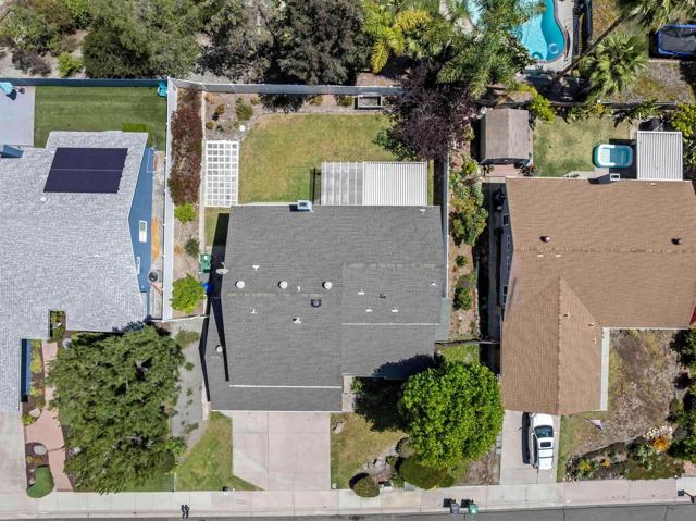 3568 Ridge Road, Oceanside CA: https://media.crmls.org/mediaz/d70d754b-8d8c-4c81-9612-ada6a6384018.jpg