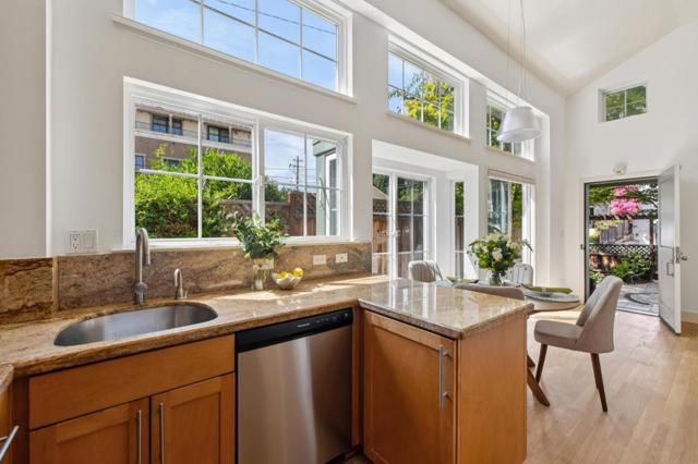 106 Second Street, Los Altos CA: https://media.crmls.org/mediaz/d70ef55c-fb7d-4764-8df6-bfa1c9cafa8a.jpg