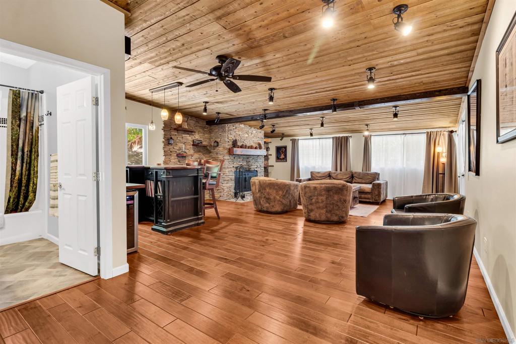 7310 Hamlet Ave. - photo 15