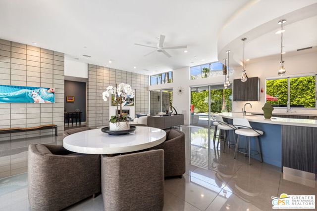 1449 N Via Miraleste, Palm Springs CA: https://media.crmls.org/mediaz/d70f9ec8-391c-46dc-b2f1-e821c1659480.jpg