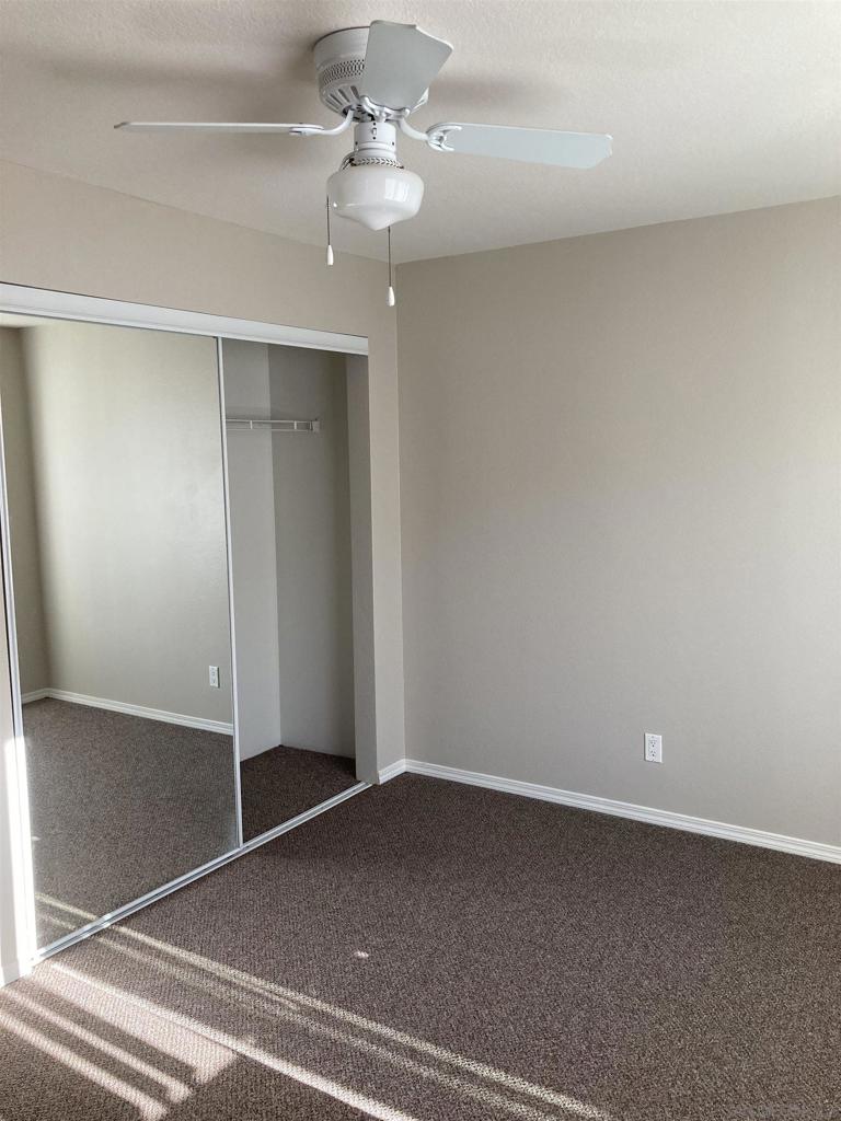 7405 Charmant Drive - photo 18