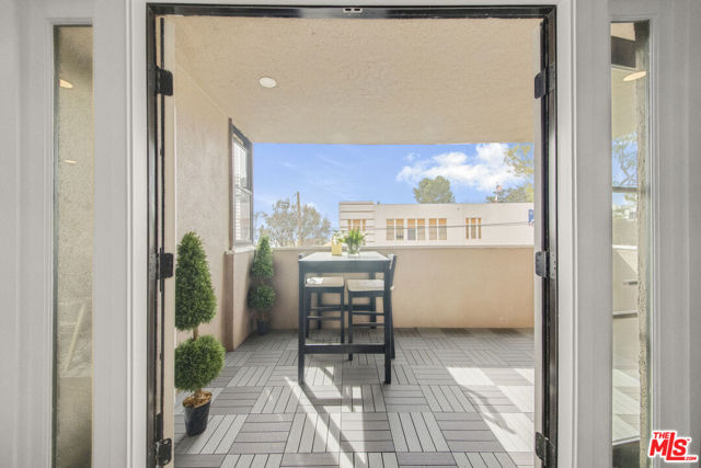 1010 Hammond Street, West Hollywood CA: https://media.crmls.org/mediaz/d7100205-2877-444e-ae46-6bf1ecd45612.jpg