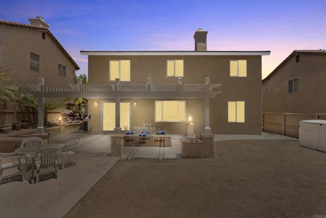 1222 N Creekside Drive, Chula Vista CA: https://media.crmls.org/mediaz/d7108277-db71-48a3-9196-32ae215ca3c5.jpg
