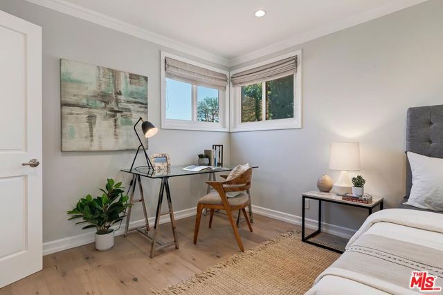 2968 Nicada Drive, Los Angeles CA: https://media.crmls.org/mediaz/d7108aea-13b2-4263-b651-d98f91e7c50a.jpg