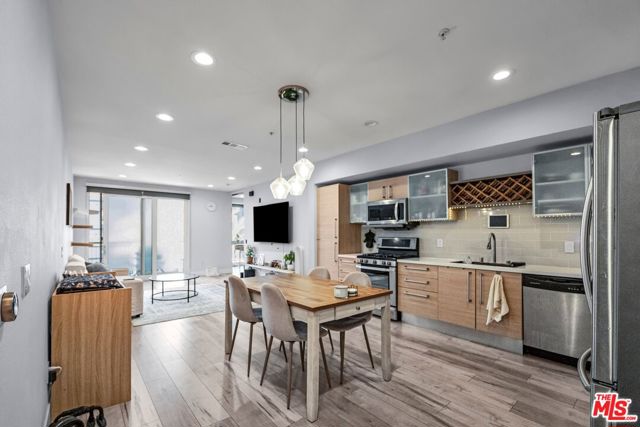 1234 Wilshire Boulevard, Los Angeles CA: https://media.crmls.org/mediaz/d7116dff-c883-4e94-beb9-66d90b5034f5.jpg