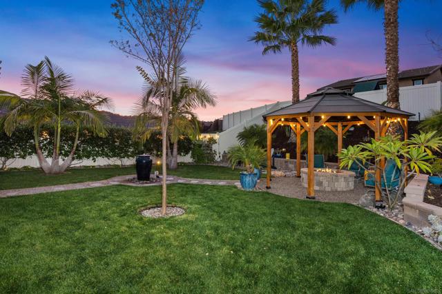 238 Ventasso Way, Fallbrook CA: https://media.crmls.org/mediaz/d7124afe-21e3-4345-946d-623984131de2.jpg