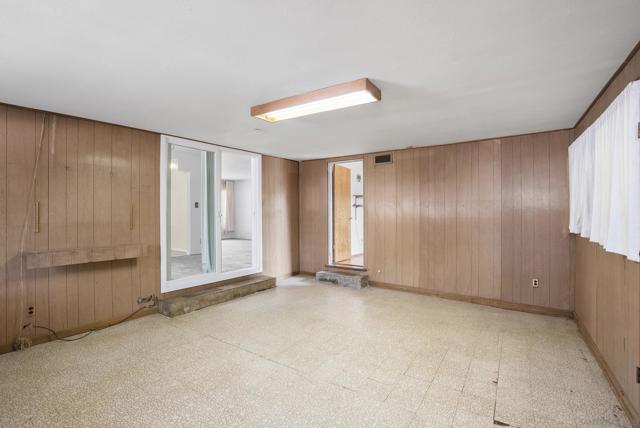 5750 Roanoke St, San Diego CA: https://media.crmls.org/mediaz/d713f4b3-4f63-454b-a817-0790b8c7f93b.jpg
