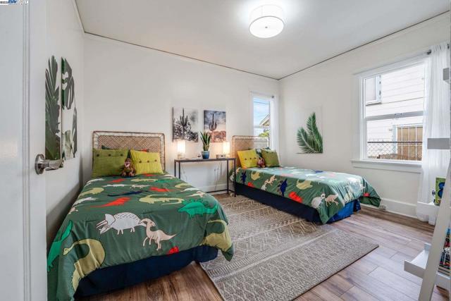 1510 Burbeck Ave, Richmond CA: https://media.crmls.org/mediaz/d71468cd-29ee-4361-bedd-3be95c4ab1f0.jpg