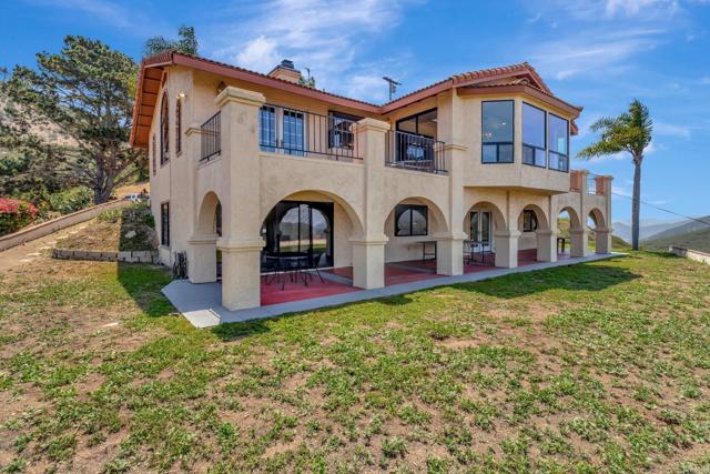 Detail Gallery Image 26 of 35 For 2702 Country Club Dr, Escondido,  CA 92029 - 4 Beds | 3 Baths