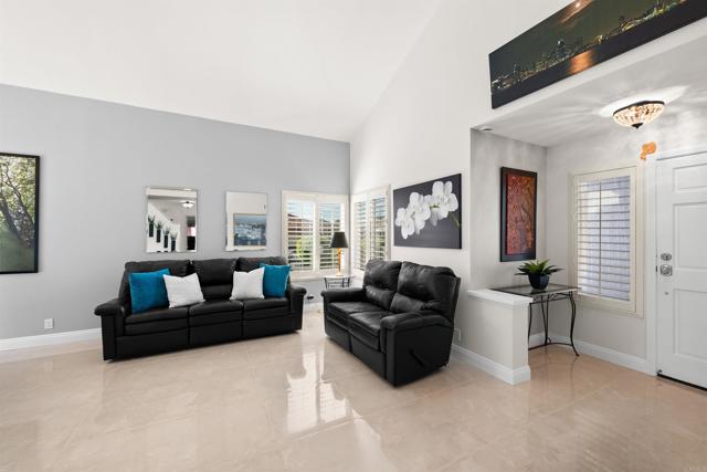 Detail Gallery Image 4 of 48 For 453 Hidden Vista Dr, Chula Vista,  CA 91910 - 4 Beds | 3 Baths