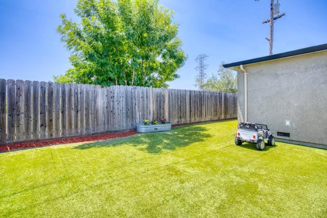 4428 Doane Street, Fremont CA: https://media.crmls.org/mediaz/d717d9fe-0462-4a5a-b077-7c71ec42bb5f.jpg