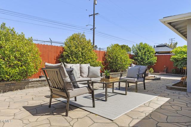 334 E Elfin Green, Port Hueneme CA: https://media.crmls.org/mediaz/d7181f28-8e35-45d7-9467-20891ab66b17.jpg