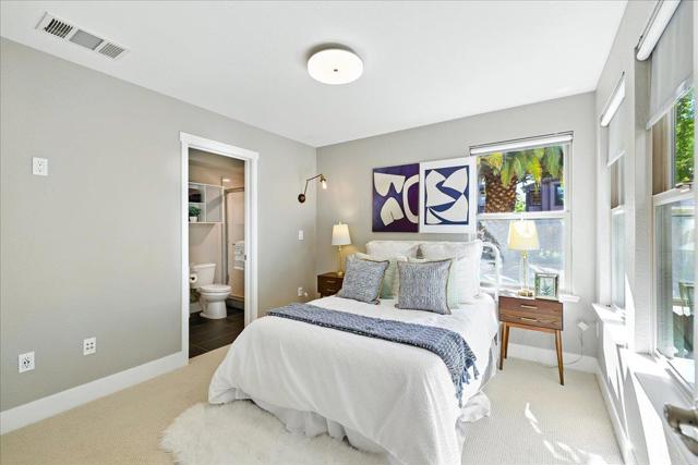 324 Cherokee Loop, Mountain View CA: https://media.crmls.org/mediaz/d7182e10-02f1-442a-a1b5-13d05a5f8048.jpg