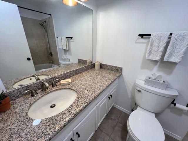 Image 25 of 32 For 805 Via Casitas
