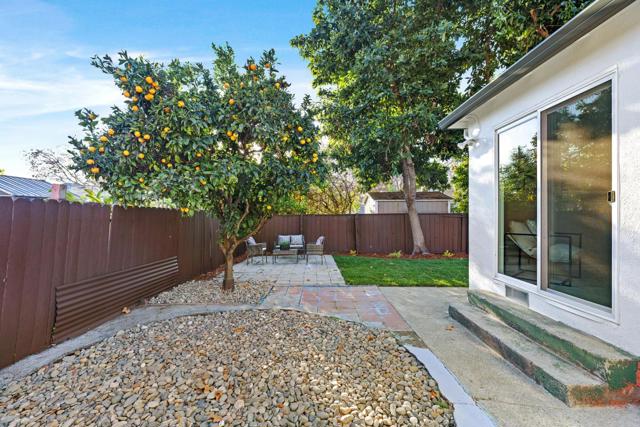 15741 Hesperian Boulevard, San Lorenzo CA: https://media.crmls.org/mediaz/d719ff8e-0a09-422a-9b65-8c58236f0ff1.jpg