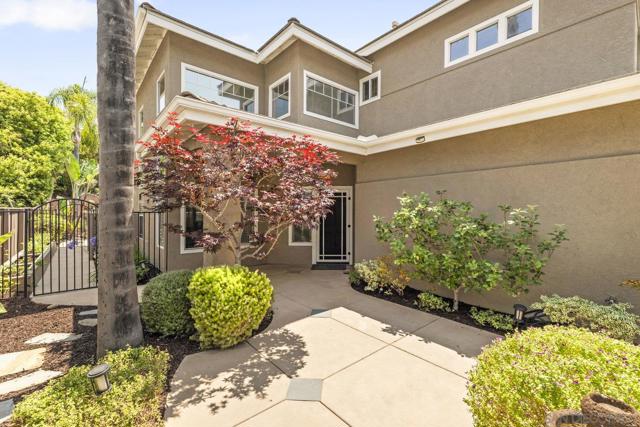 7878 Pipit Pl, San Diego CA: https://media.crmls.org/mediaz/d71a2b5f-6076-4562-97c0-94abf3cbd298.jpg
