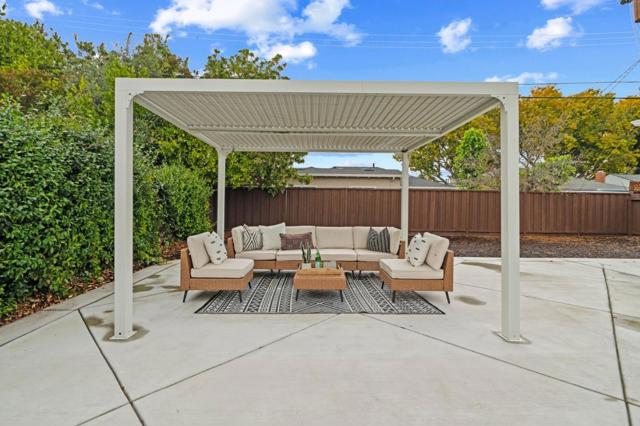 631 Wilson Court, Santa Clara CA: https://media.crmls.org/mediaz/d71a8b2e-05fc-48de-a01d-673e9751ce68.jpg