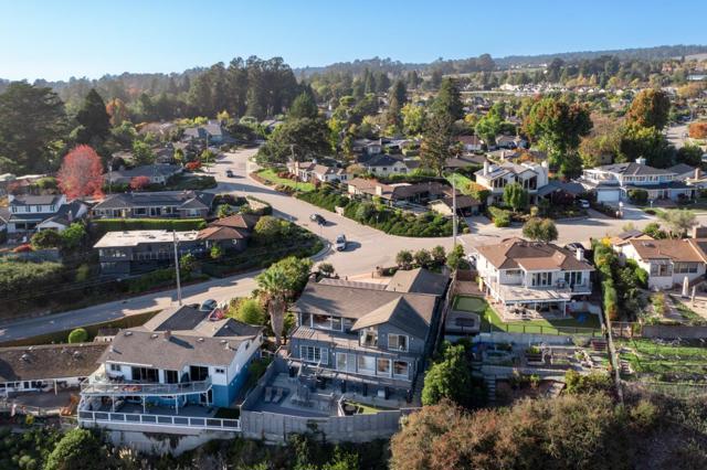 902 Laurent Street, Santa Cruz CA: https://media.crmls.org/mediaz/d71ae342-8112-4baf-986c-306669eb5559.jpg