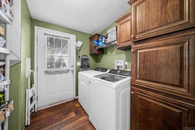 402 63Rd Street, San Diego CA: https://media.crmls.org/mediaz/d71af981-4c93-4623-84c2-139526c923ec.jpg