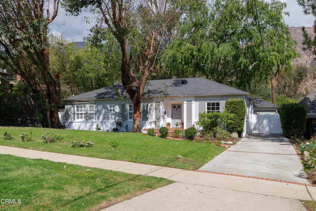 734 Via Arezzo Place Altadena img 1