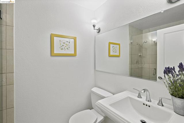 Image 26 of 53 For 545 Pierce St  2207