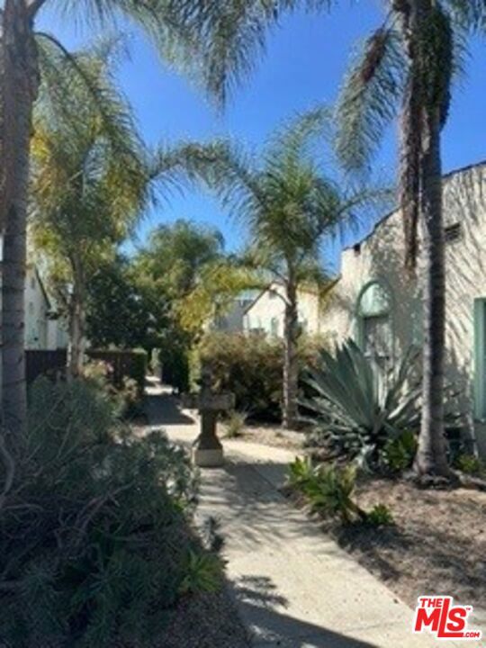 1533 6th Avenue photo 2