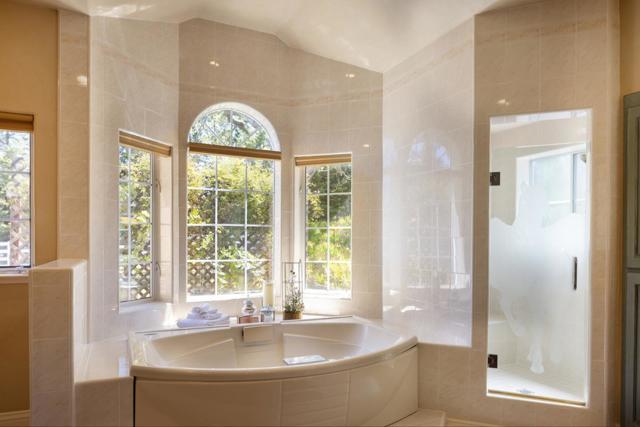 6 Sleepy Hollow Drive, Carmel Valley CA: https://media.crmls.org/mediaz/d71f6d27-c2be-4a02-a532-e15ce00a60f6.jpg
