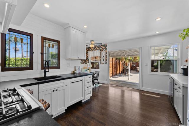5092 E Mountain View Drive, San Diego CA: https://media.crmls.org/mediaz/d720a6b1-6f41-4882-b4dd-437985e262a7.jpg